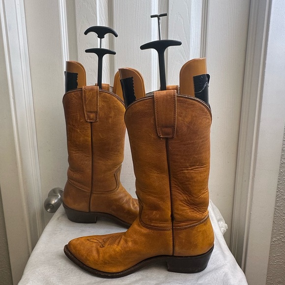 Vintage 1977 Stewart Boot Co. Handmade SOFT Leather Cowboy Boots Men's size 9 D - Picture 5 of 13